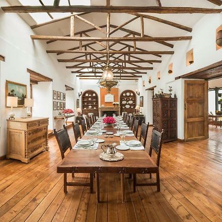 ホテルHacienda Zuleta エクステリア 写真